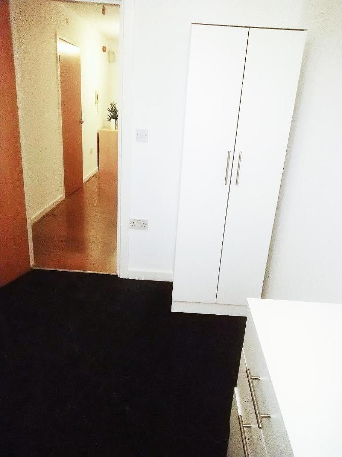 Double Room Close To Bradford University And City Centre Екстер'єр фото
