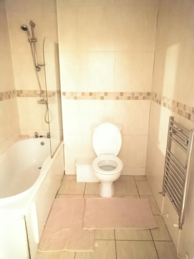 Double Room Close To Bradford University And City Centre Екстер'єр фото
